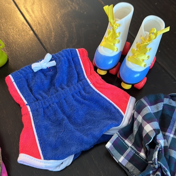 18 inch doll outfit and accessories - Picture 2 of 6